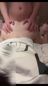 小母狗自拍视角 后入小母狗 叫声可射